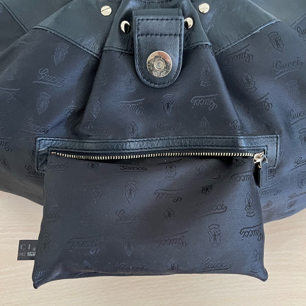 Gucci Guccissima Studded Leather Pelham Shoulder Bag Ltd Ed Rare 1990 - Picture 15 of 17